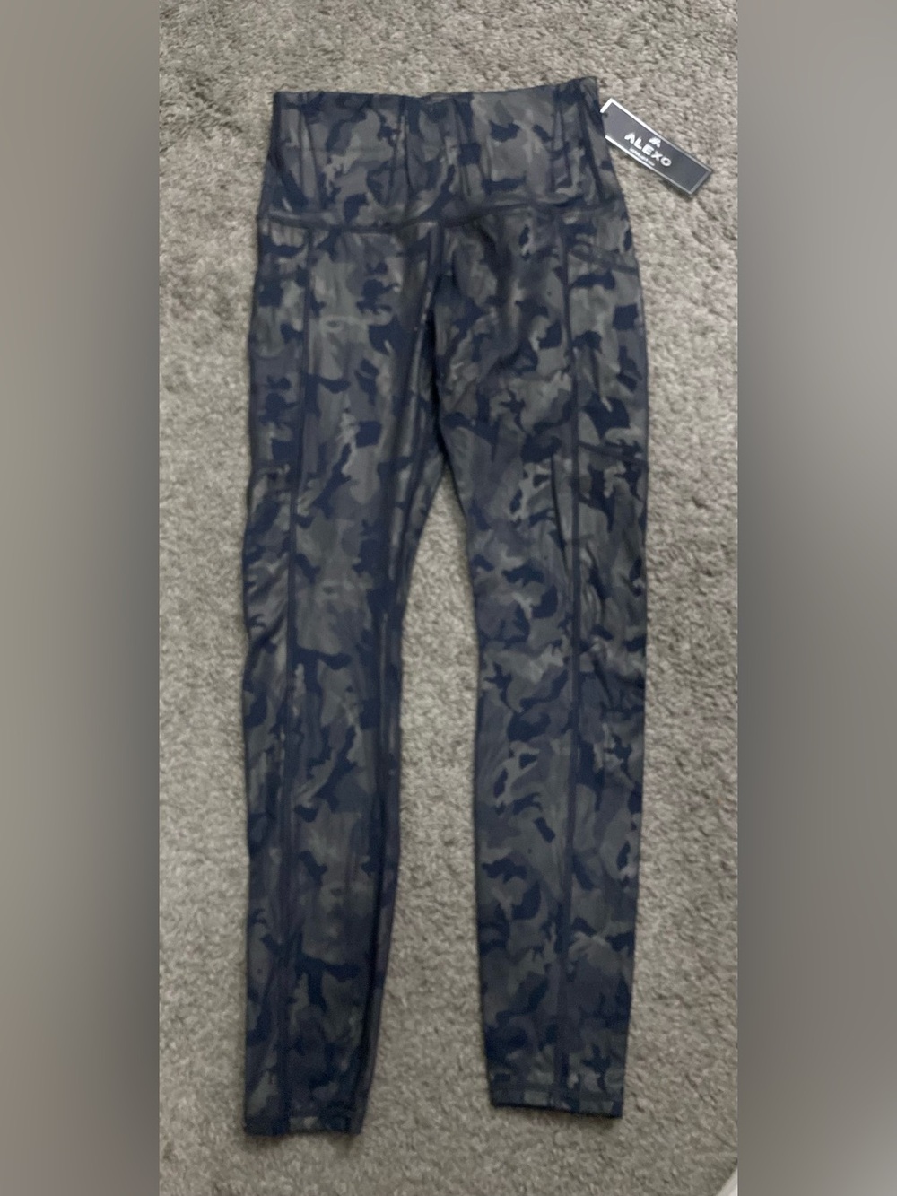 Alexo High-Rise Camo Concealed Carry Legging - Black/Gray